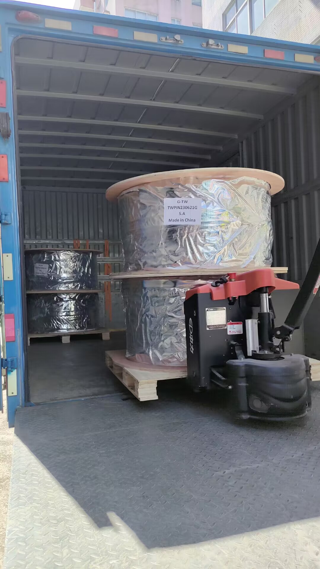 MaxCell Innerduct Alternative: Why Shawn Fabric Innerduct Is a Smarter Choice for OSP Purchasing Managers